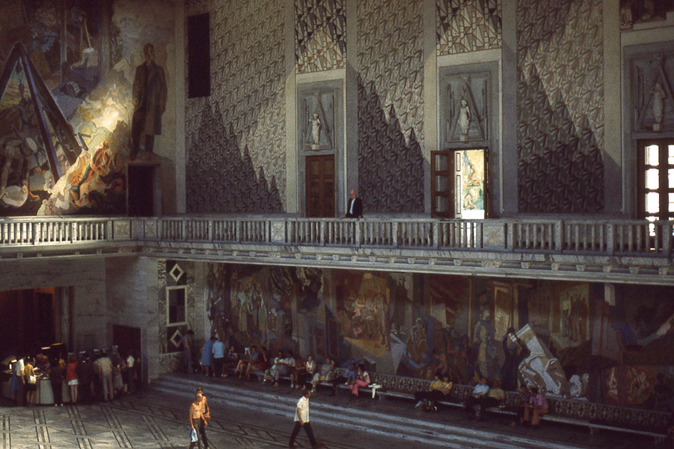 Scandanavian Holiday 1 0114