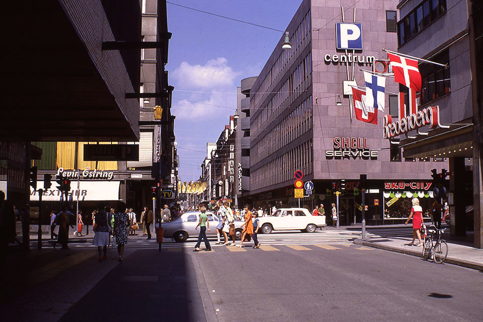 Scandanavian Holiday 1 0129