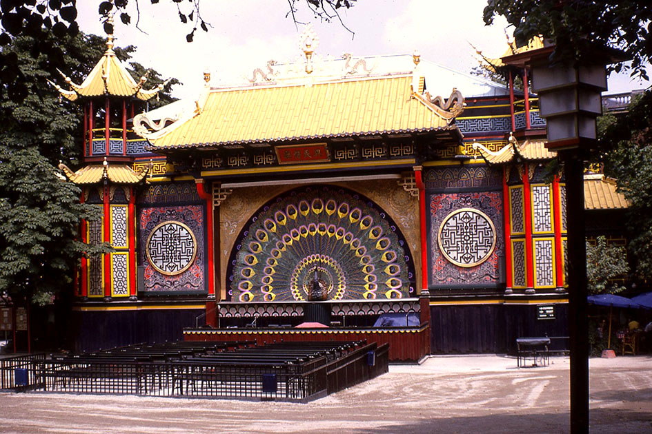 Scandanavian Holiday 2 0108