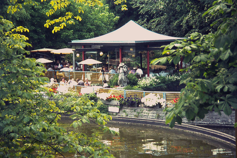 Scandanavian Holiday 2 0115