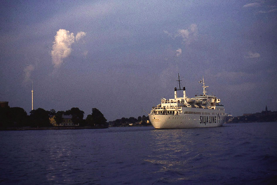 Scandanavian Holiday 2 0175