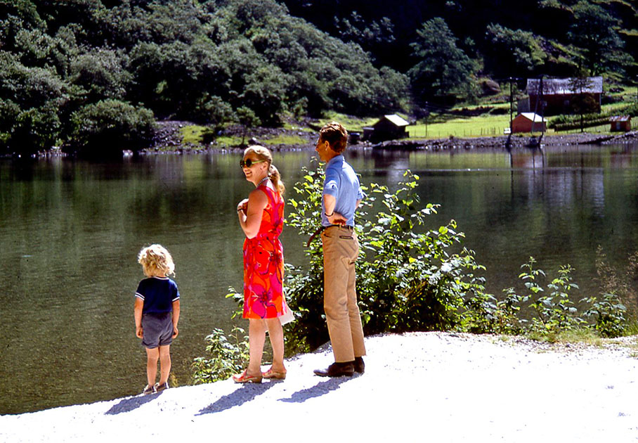 Scandanvian Holiday One 00068