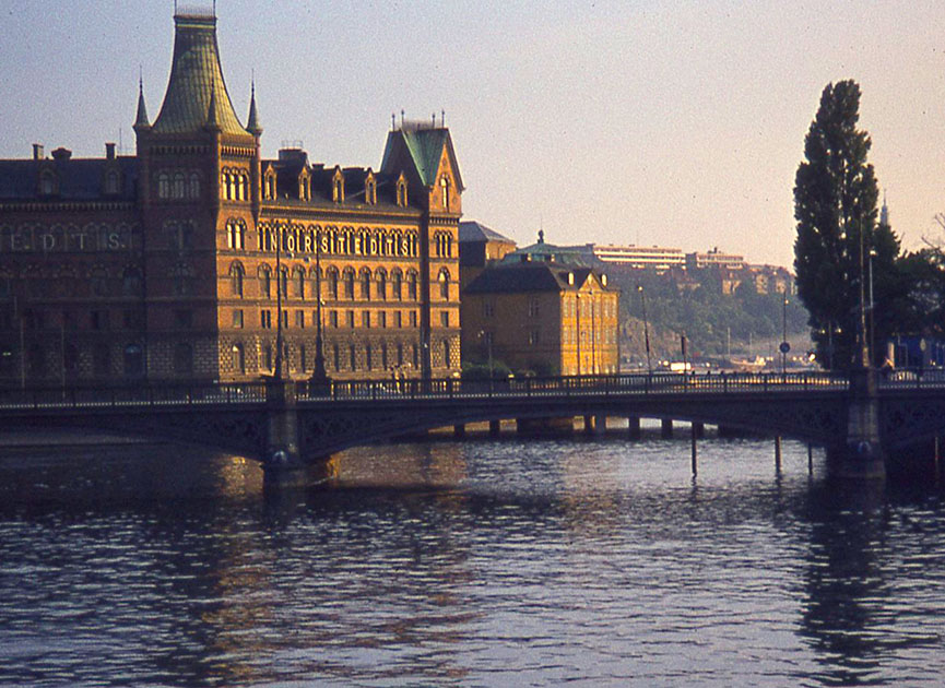 Scandanvian Holiday One 00174