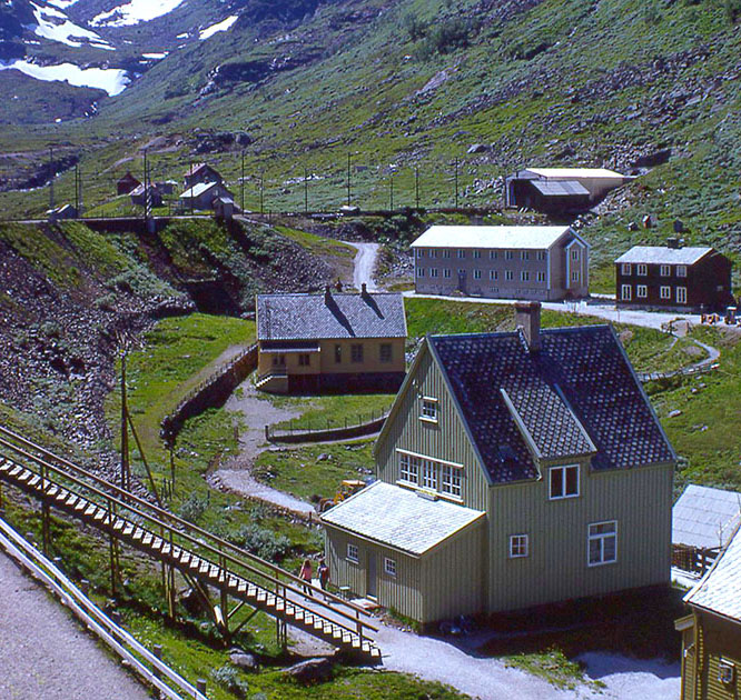 Scandinavian One 00048